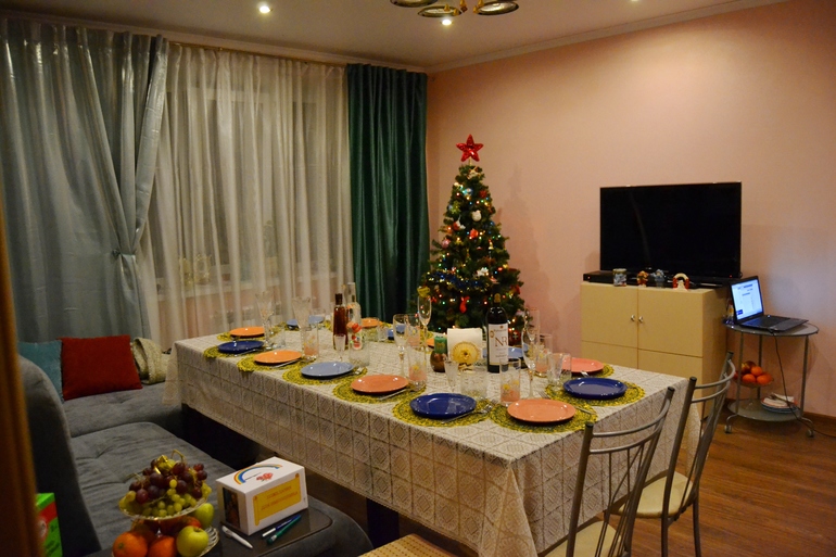 Вчера отметили днюху мужа