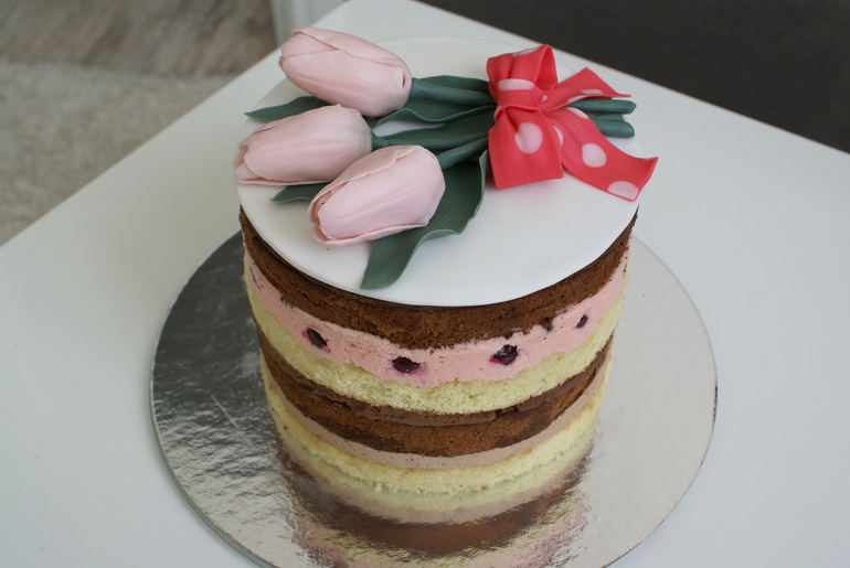 Торт для меня от мамы!