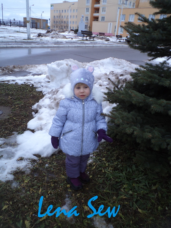 Сфоткала дочку в образе Мышки