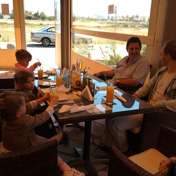 Быть родителями