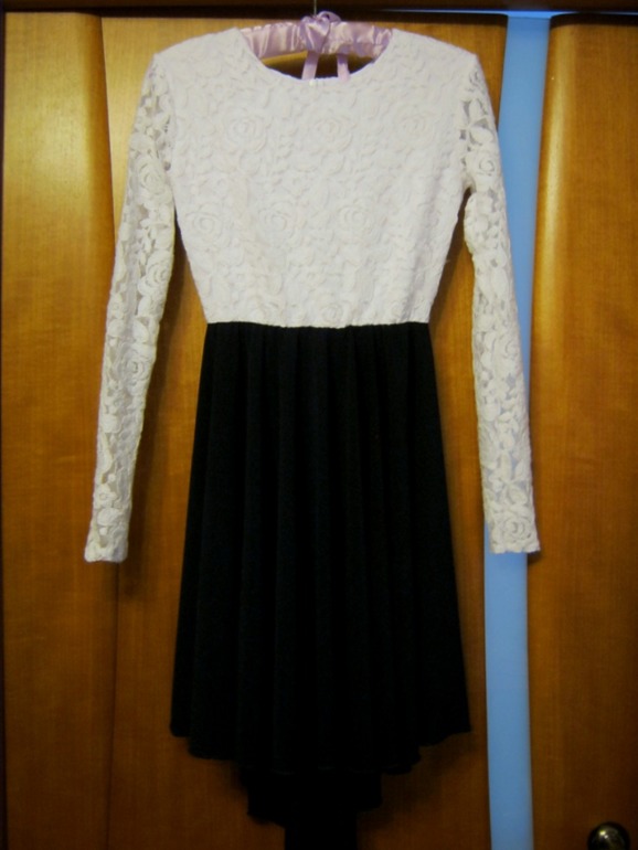 Панда и платье