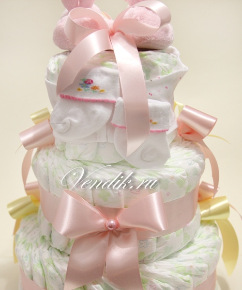 Тортик для малышки с весёлыми зайчатами ))