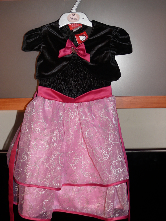 Платья новые