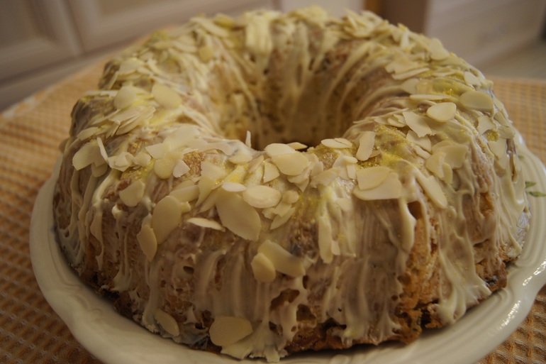 Кекс в миндальной оболочке