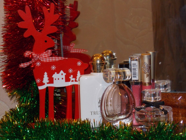 И мы украсили наш дом!!!