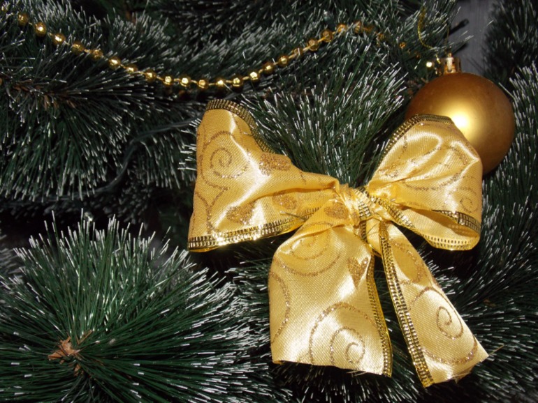 И мы украсили наш дом!!!