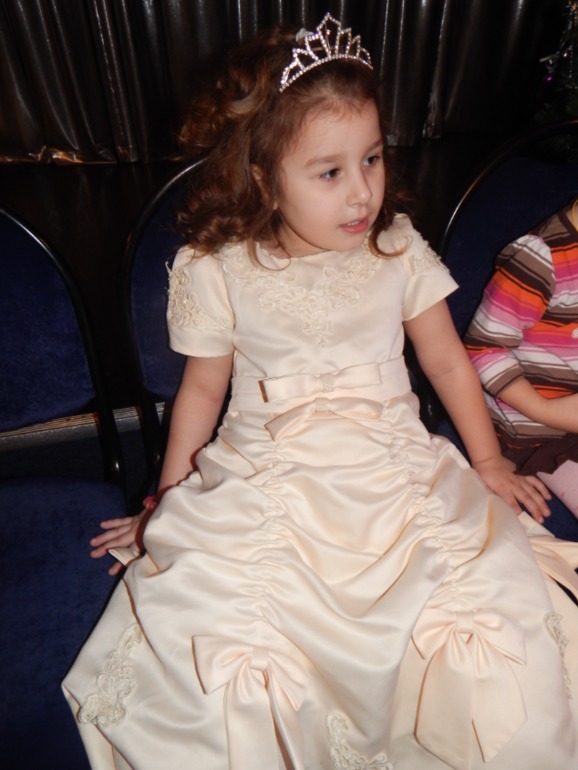 Новогодняя ёлка в театре кукол!