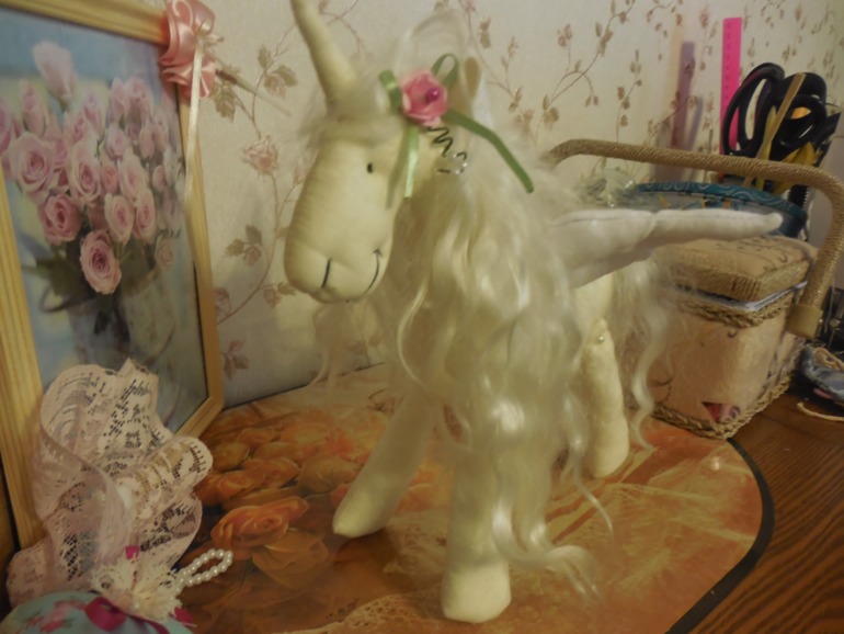 Конь-Единорог