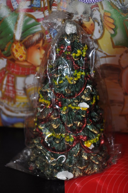 а наша снегурочка из города Зима )))