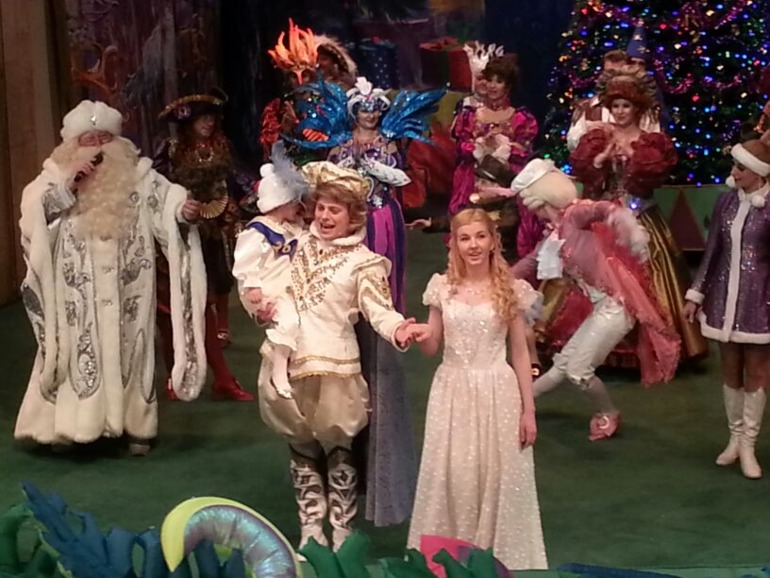 "История хрустальной туфельки" по мотивам сказки "Золушка" у дедушки ДУРОВА!!!