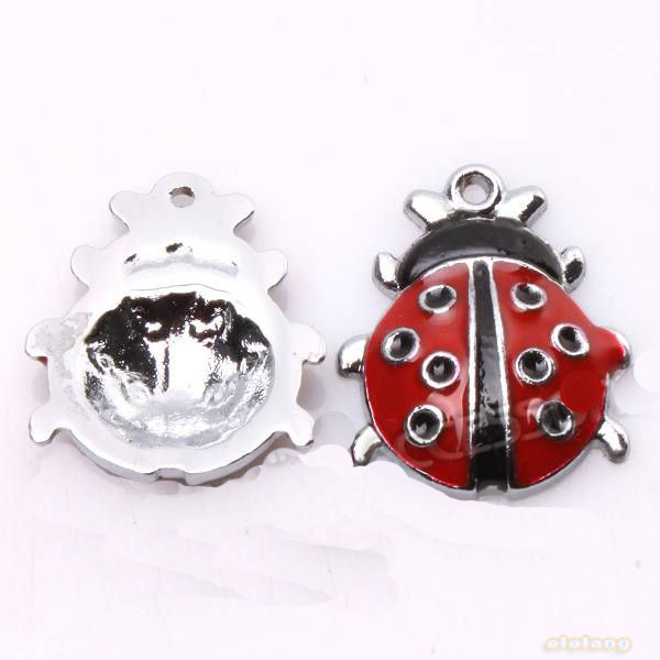 Фурнитура, подвески и бусины в наличи