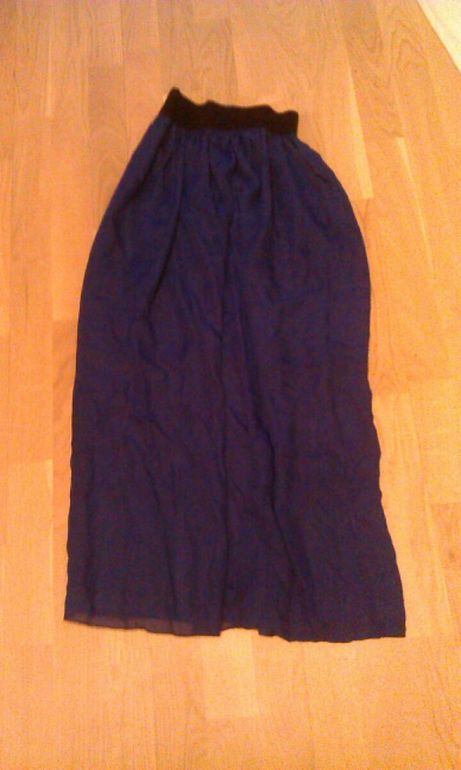 шифоновая юбка. размер s. цена 550руб.