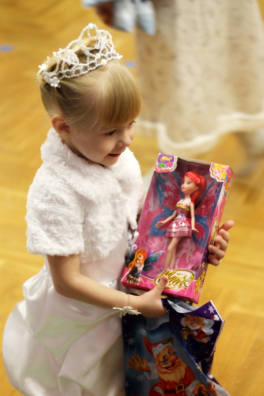 Диадема для моей Снежинки или... Принцессы!