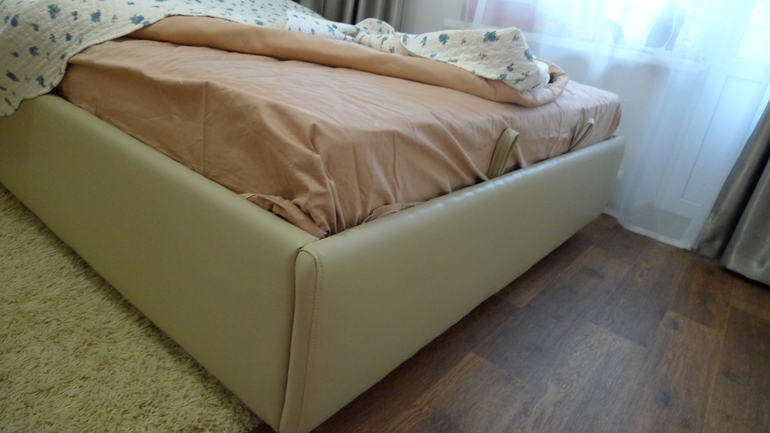 Наша кроватища)