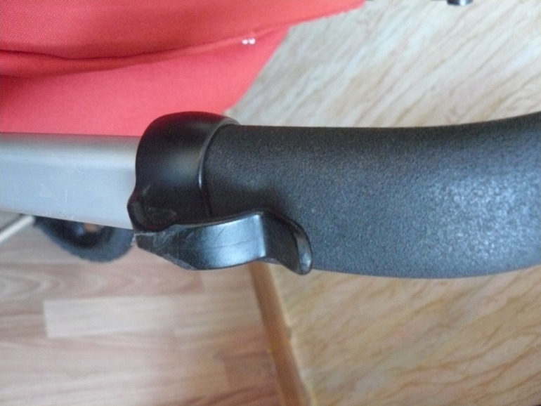 Bugaboo Frog +конверт+дождевик+подставка для ребенка Цена за все 10000!!! ТК за мой счет!!!