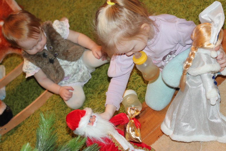 НОВОГОДНИЙ ОДИН ДЕНЬ )