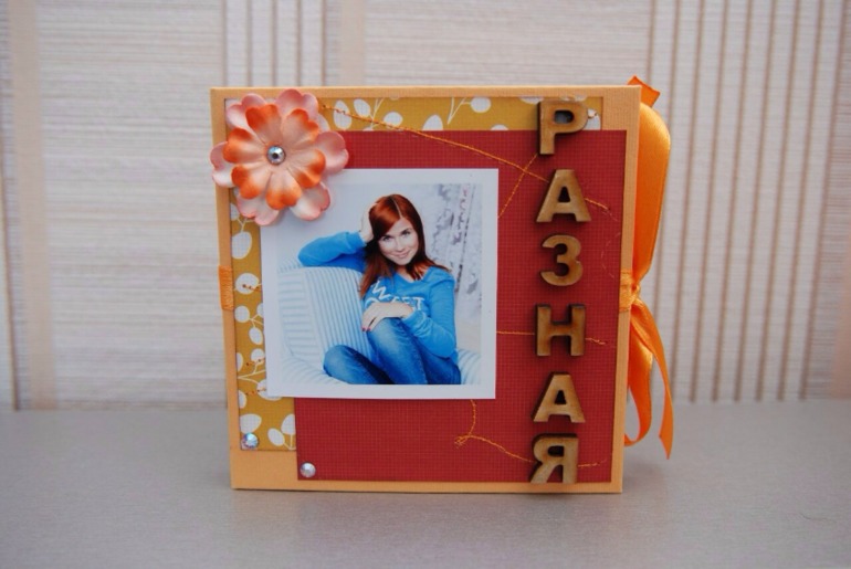 Альбомы, блокноты, ежедневники, книги мамы и малыша и многое другое)