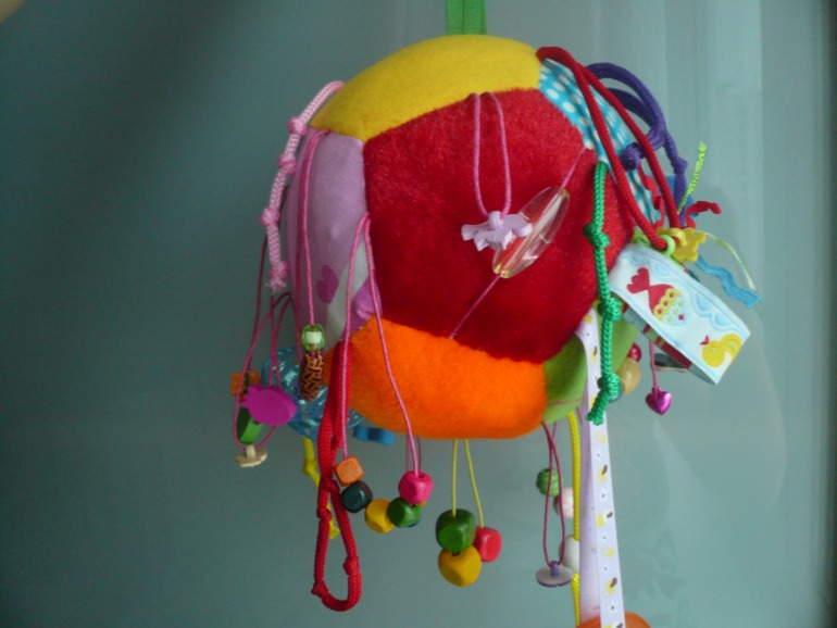 Развивающий мячик на Новогодний обмен