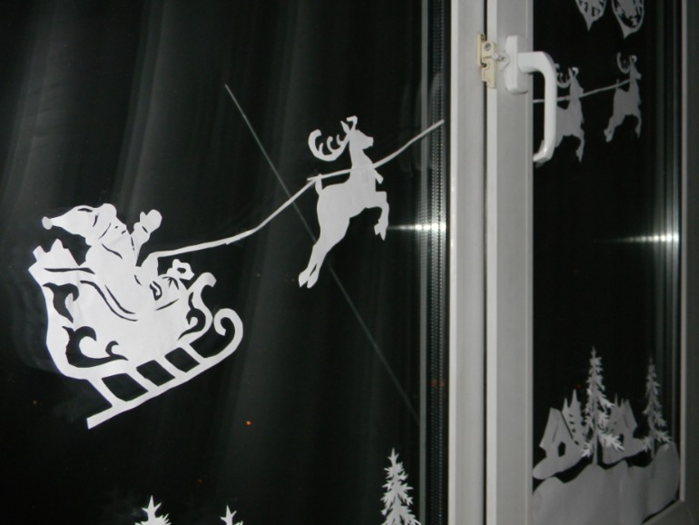 Наше нарядное окошко!