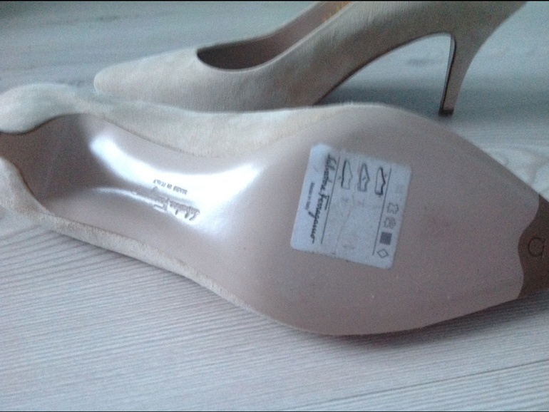 Salvatore Ferragamo туфли оригинал новые 40 цена 7000 руб.