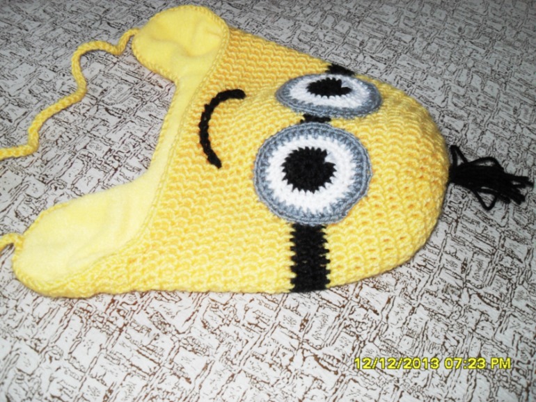 Шапочка миньон