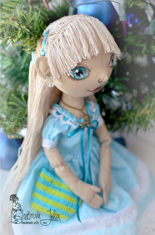 Игровая куколка