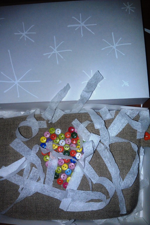 а вы упаковали подарки!