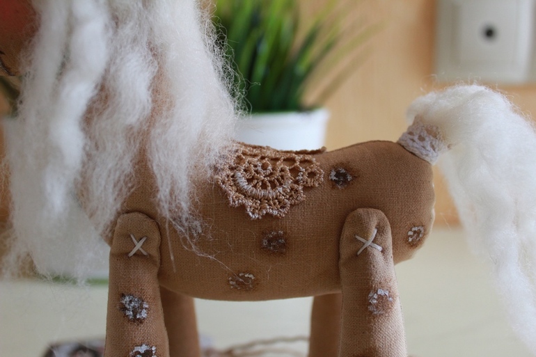 Я люблю свою лошадку.....