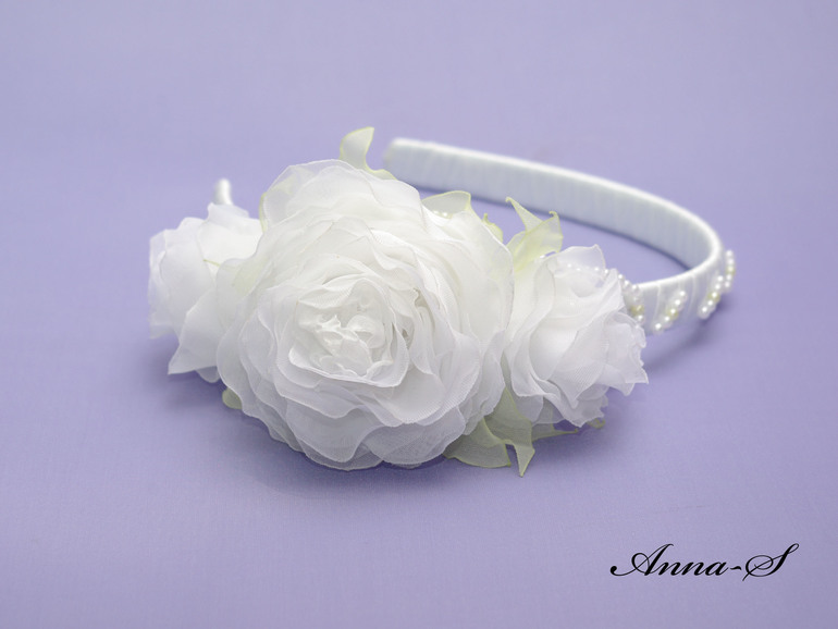 Украшения для юных красавиц !