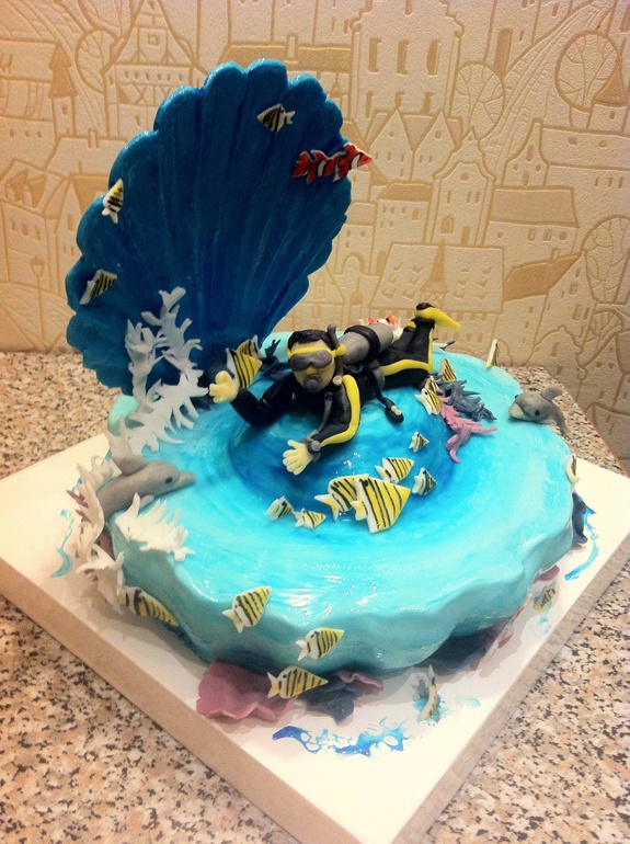 Вот такой торт для ББ-шечки