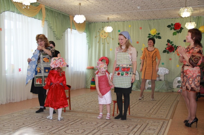 8 марта*Утренник в детском саду