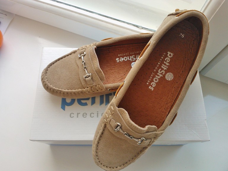 Мокасины PetitShoes (Испания) 38 р(в реале на 36-37)