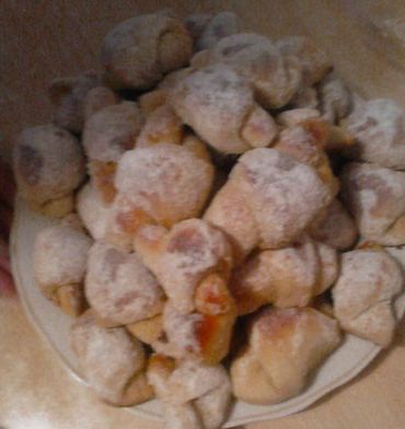 Рогалики дрожжевые с сахаром