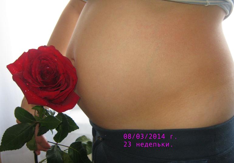 24-я неделька. С 8 МАРТА, доченька!