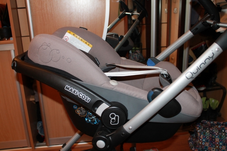 quinny zapp xtra+ Maxi-cosi pebble. 1 3000 ТОРГ