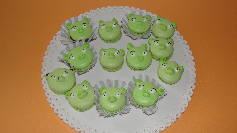 макаронсы в стиле angry birds