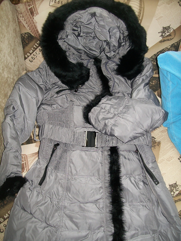 Пуховик новый, 48 разме, 4000 руб, Почта