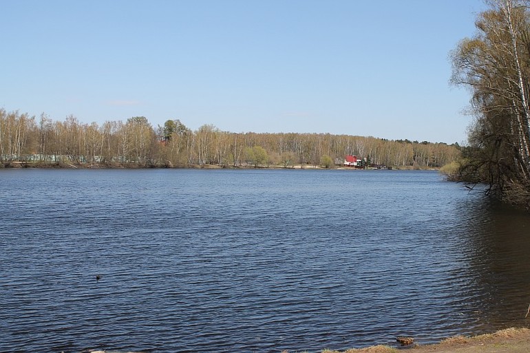Весна, река и мы такие отдыхаем))) 25.04.14