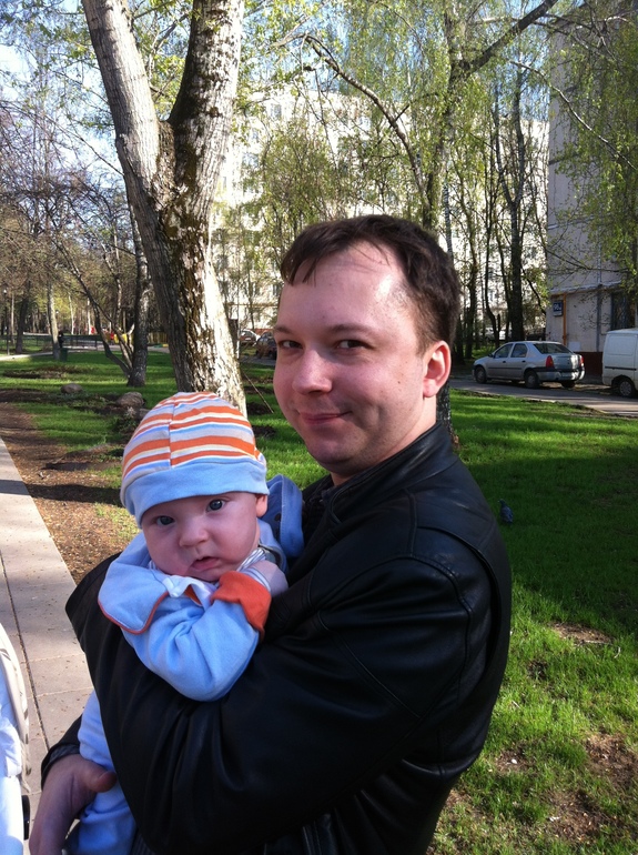 Нам годик!!