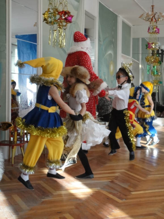 утренник в саду)