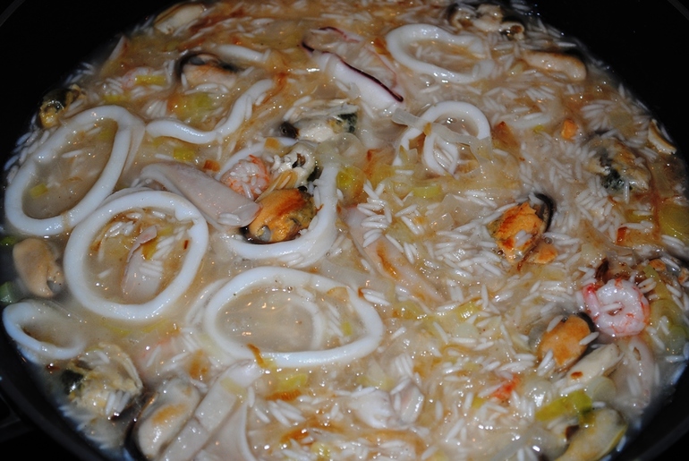 Рис с морепродуктами...почти паэлья