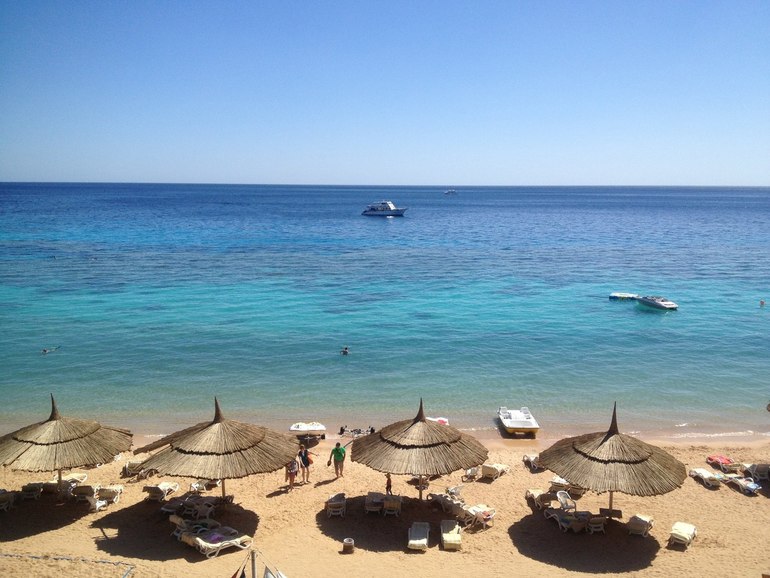 Отдых в отеле Faraana Reef Resort 4*