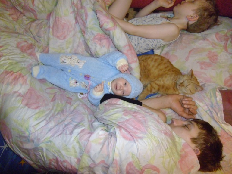 3 месяца,многофотопост))))