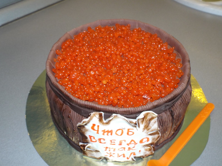 Бочка с икрой