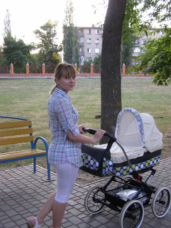 Девочки, нуждаюсь в советах и пинке под зад)