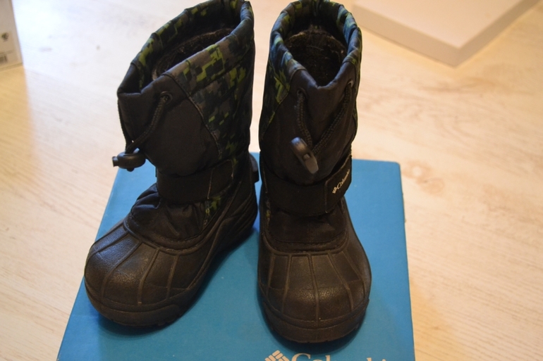 Зимние сапоги Columbia р22,5