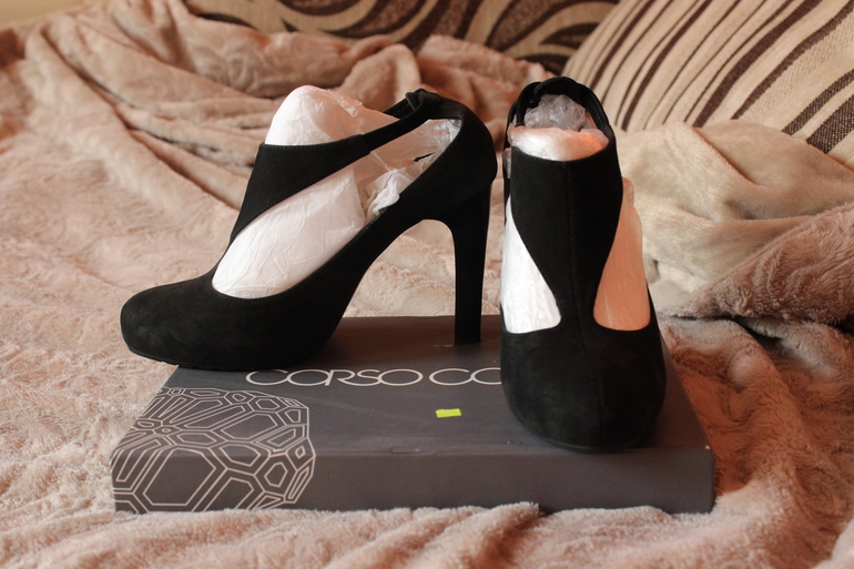 Продам элегантные туфли Corso Como, 2500 руб