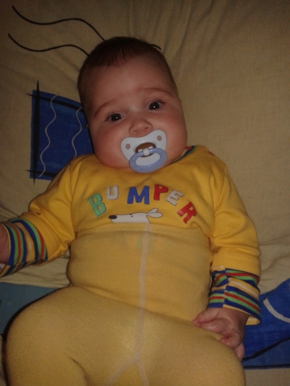 нам сегодня 4 месяца)))