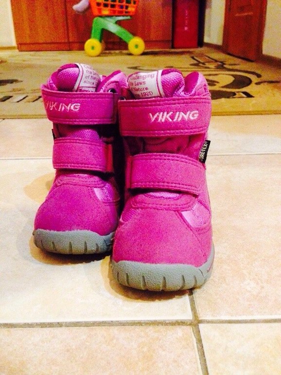 Продам зимние ботинки Viking!