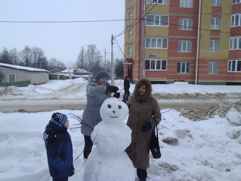 А мы гуляем...